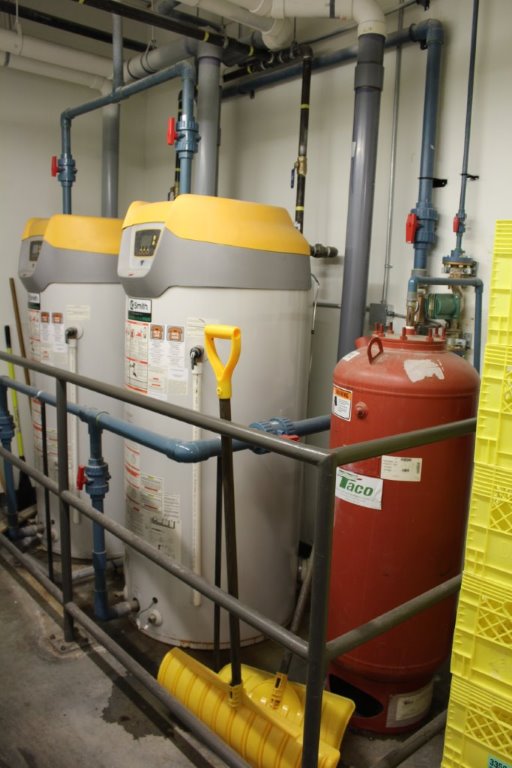 20161003 load dock tanks em.jpg